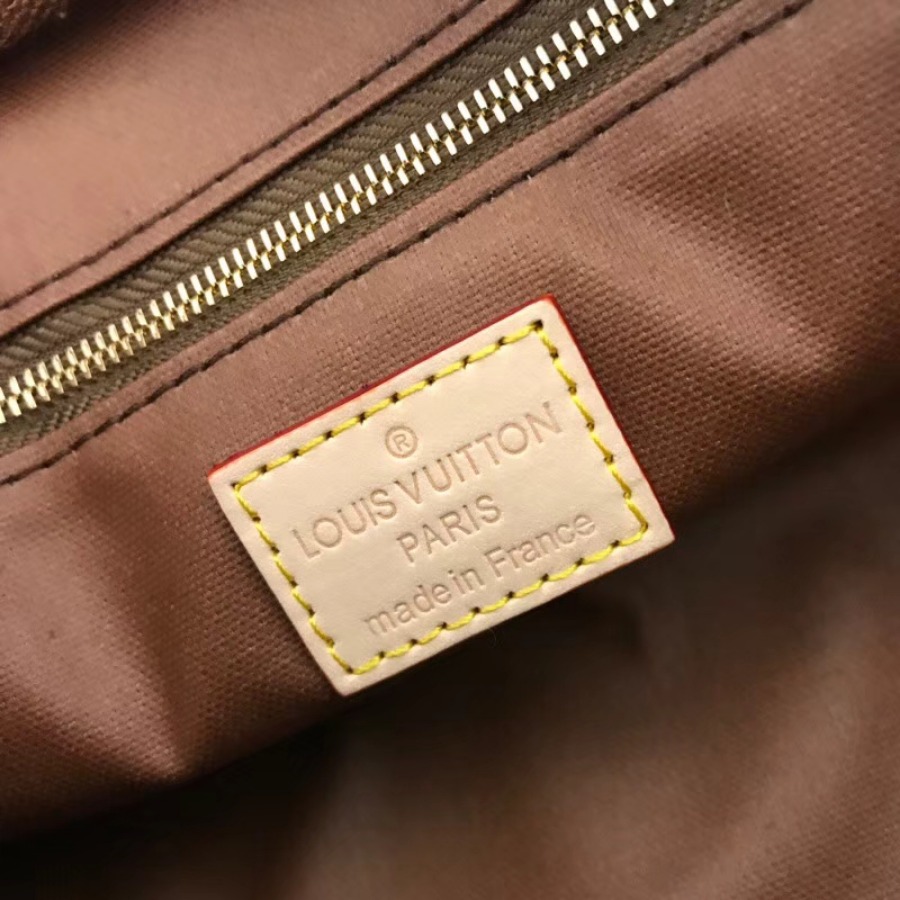 M47528, KING SIZE TOILETRY BAG, Louis Vuitton LV, Monogram canvas