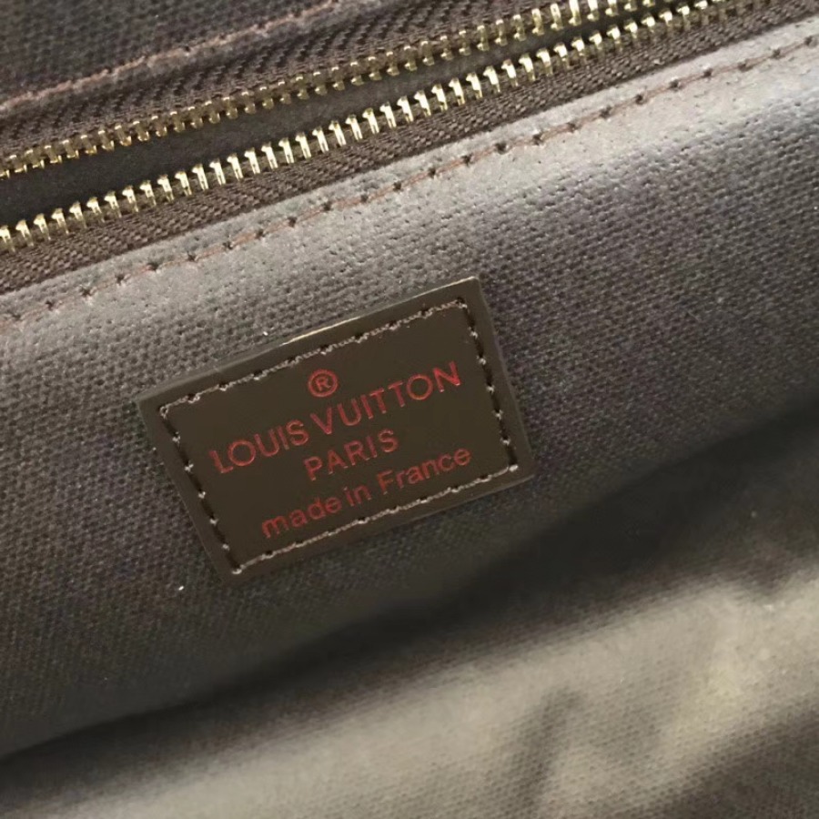N47527, KING SIZE TOILETRY BAG, Louis Vuitton LV, Monogram canvas
