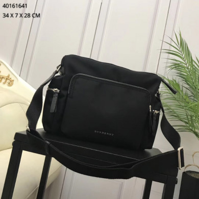 Burberry, 40161641, Leather Trim Messenger Bag Black
