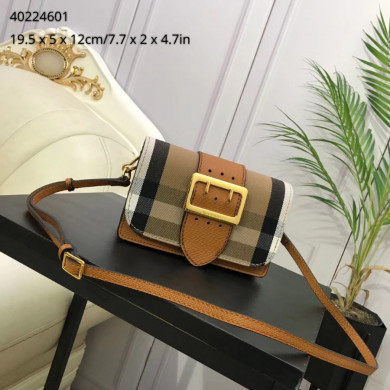 Burberry, 40224601, The Small Buckle Bag in House Check and Leather