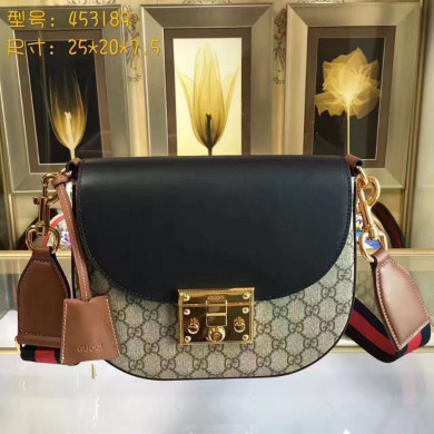 Gucci Padlock medium GG shoulder bag, 453189 