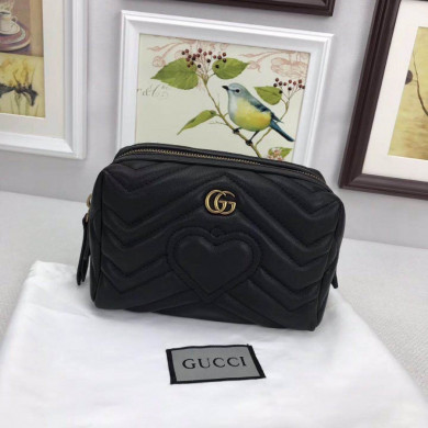 Gucci GG Marmont cosmetic case, Womens Cosmetic Bags, 476165 