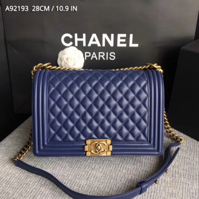 A92193, CHANEL LARGE BOY CHANEL HANDBAG, LAMBSKIN
