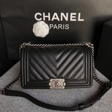 CHANEL V BOY CHANEL HANDBAG, Baby Cow Leather