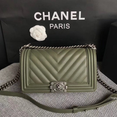 CHANEL V BOY CHANEL HANDBAG, Baby Cow Leather
