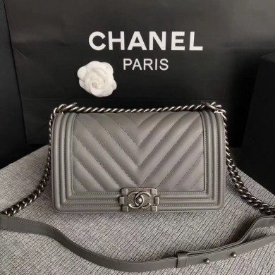 CHANEL V BOY CHANEL HANDBAG, Baby Cow Leather