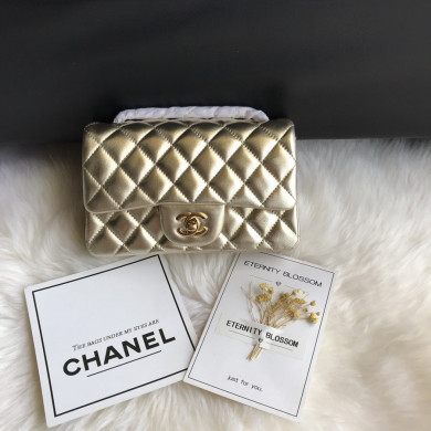 A01116, Classic Handbag, Chanel handbag, Lambskin