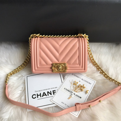 A67085, Small BOY CHANEL Handbag, Calfskin & Gold-Tone Metal