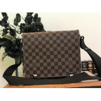 N41031 DISTRICT PM, Louis Vuitton LV Handbag