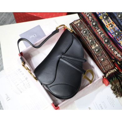 M0446CWVG, DIOR SADDLE CALFSKIN BAG