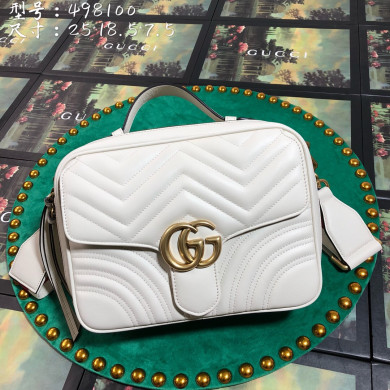 GUCCI, 498100, GG Marmont matelassé shoulder bag