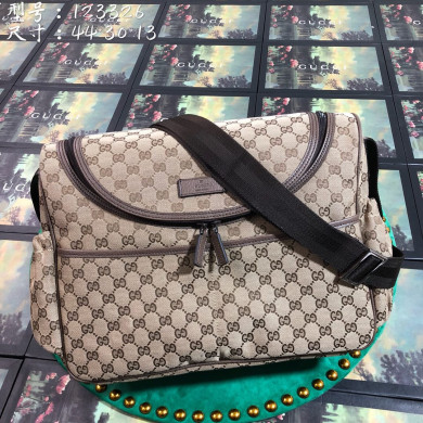 123326 GG Gucci diaper bag