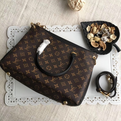 M43764, Pallas Luxury  Louis Vuitton Monogram Canvas and Leather Handbag