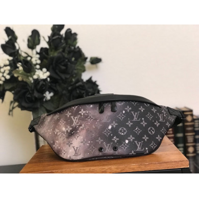 M44444, DISCOVERY BUMBAG, LOUIS VUITTON LV
