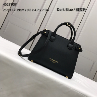 Burberry, 40237001, The Small Banner in Leather and House Check