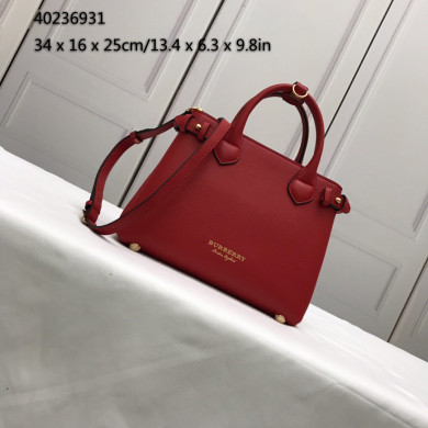 Burberry, 40236931, The Medium Banner in Leather and House Check