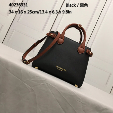 Burberry, 40236931, The Medium Banner in Leather and House Check