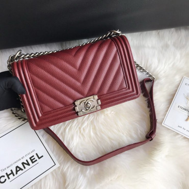  A67086, BOY CHANEL Handbag, Calfskin / CAVIAR