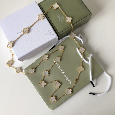 VanCleef&Arpels Necklaces