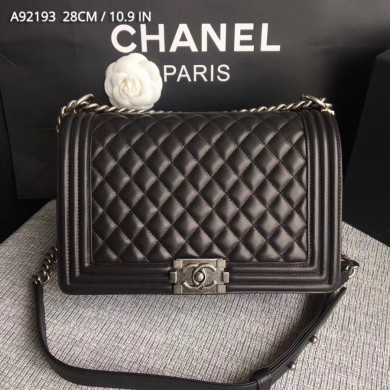 A92193, CHANEL LARGE BOY CHANEL HANDBAG, LAMBSKIN