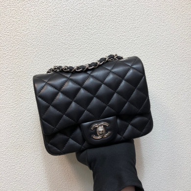 A35200 mini flap bag, chanel classic bag