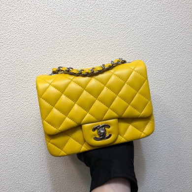 A35200 mini flap bag, chanel classic bag