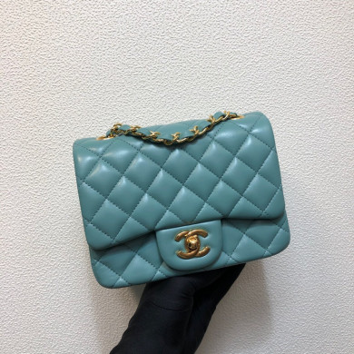A35200 mini flap bag, chanel classic bag