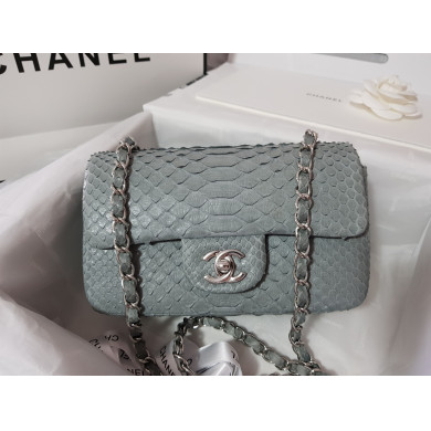 chanel small classic bag