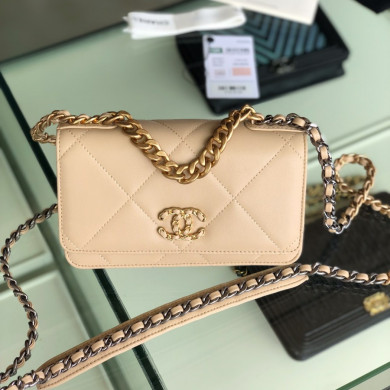 AP0957 chanel 19 wallet on chain, Chanel 19 Bag