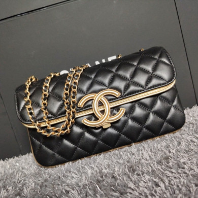  A57275, Small Flap Bag, Lambskin & Gold-Tone Metal, Chanel handbag
