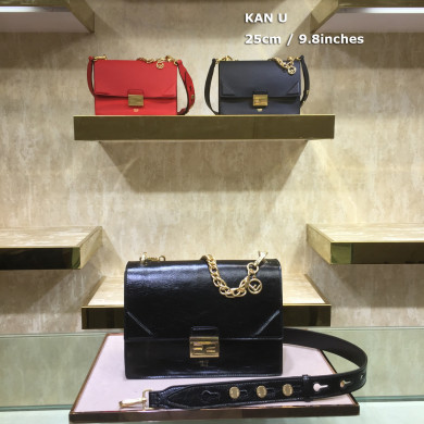 KAN U, Black leather bag, Fendi Shoulder Bag