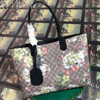 368568 GG Blooms Reversible Tote, GUCCI Totes for Women