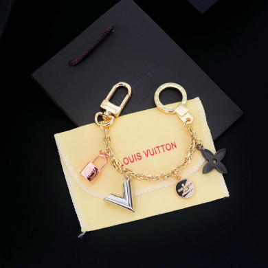 Louis Vuitton LV, key chain