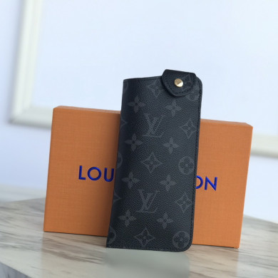 SUNGLASSES CASE MM, LOUIS VUITTON LV