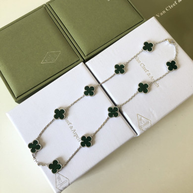 VanCleef&Arpels Necklaces