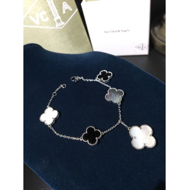 VanCleef&Arpels Bracelets