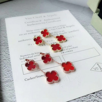 VanCleef&Arpels Earrings