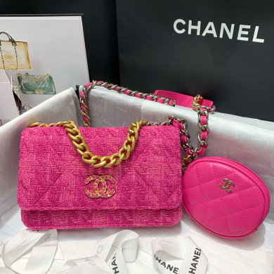 AP0985 chanel 19 wallet on chain & coin purse