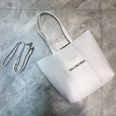 EVERYDAY XS TOTE BAG, BALENCIAGA HANDBAGS