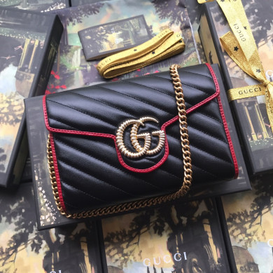 573807 Gucci GG Marmont matelassé mini bag