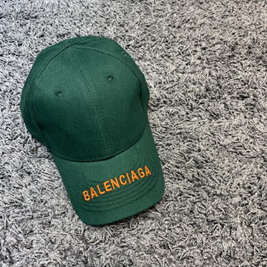 BALENCIAGA CAP
