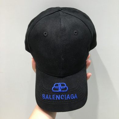 BALENCIAGA CAP