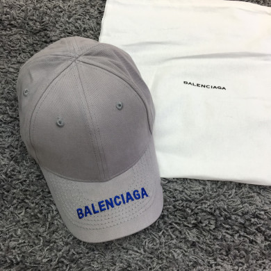 BALENCIAGA CAP