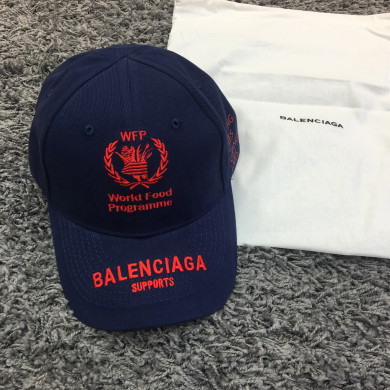 BALENCIAGA CAP