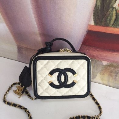 A93342 small vanity case, Chanel Handbag