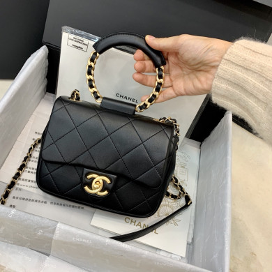 AS1357 small flap bag, Lambskin & Gold Metal CHANEL