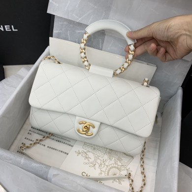 AS1358 flap bag, Lambskin & Gold Metal, CHANEL