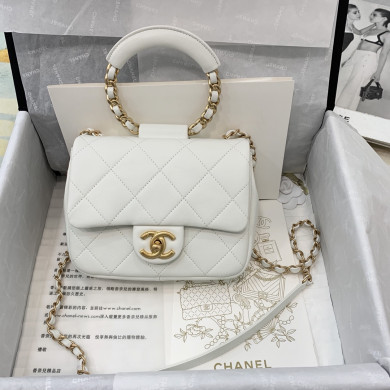 AS1357 small flap bag, Lambskin & Gold Metal CHANEL