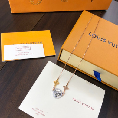 Necklaces and Pendants, Louis Vuitton LV