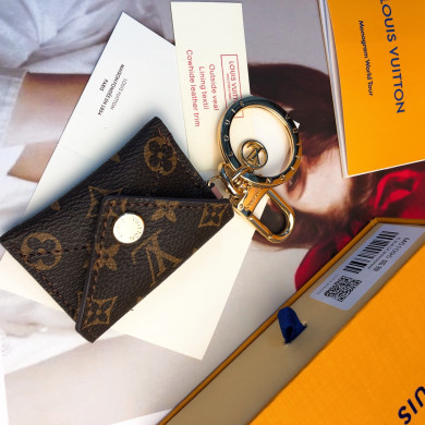 M69003 KIRIGAMI POUCH BAG CHARM AND KEY HOLDER, Louis Vuitton LV, key chain